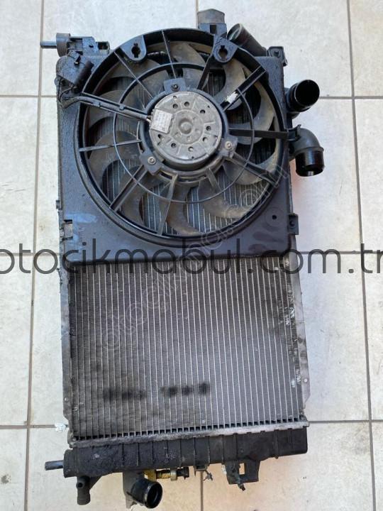 OPEL ASTRA H DİZEL RADYATÖR SETİ - ÇIKMA ORJİNAL