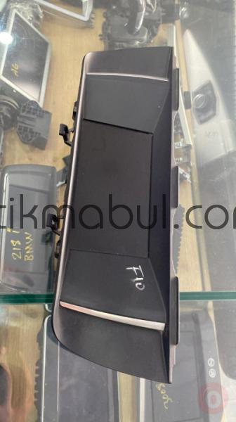 BMW F10 EKRAN MG OTO