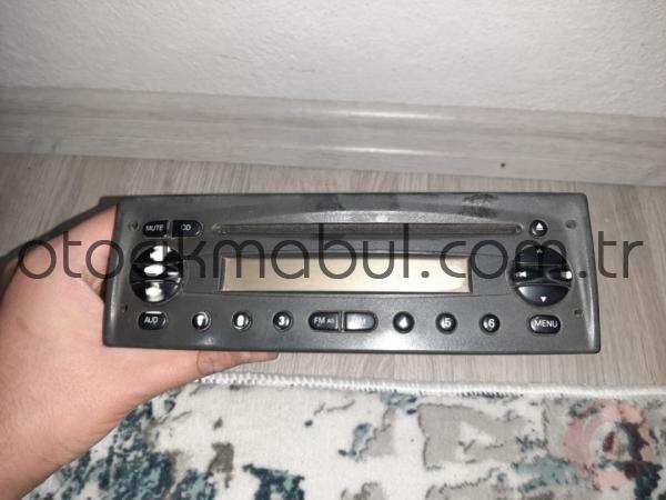 FİAT DOBLO TEYP ÇIKMA TEMİZ