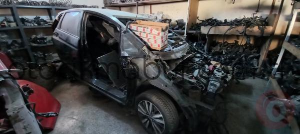 2018 Honda Jazz 1.4 Benzinli Teyp Orjinal Çıkma