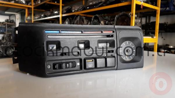 OPEL VECTRA A KASA ORİJİNAL ÇIKMA TEYP ÇERÇEVESİ