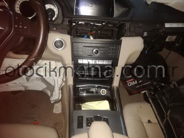 MERCEDES W212 NAVİGASYON