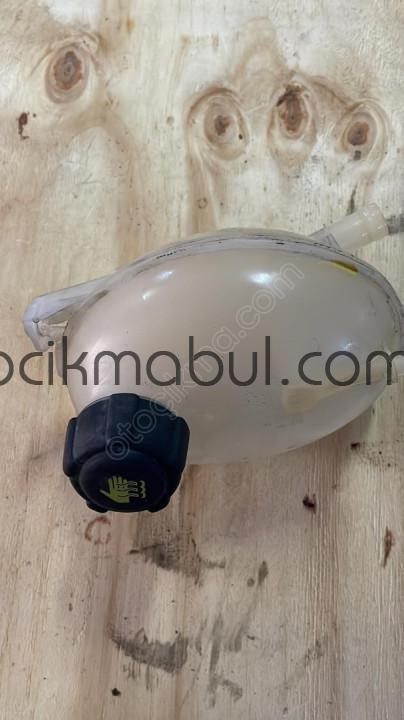 2016 DACİA LOGAN MCV 1.5 DİZEL YEDEK SU BİDONU