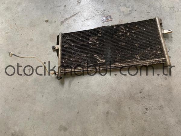 Nissan 2.7 Skystar D22 Klima Radyatör Peteği 1998 -