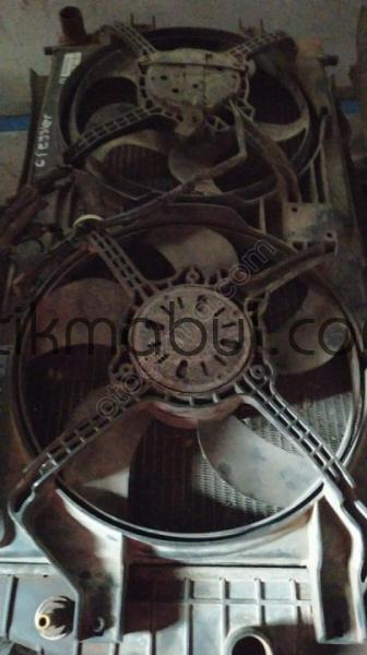 Chryesler 300 m su ratyatoru ve fanı  orjinal çıkma